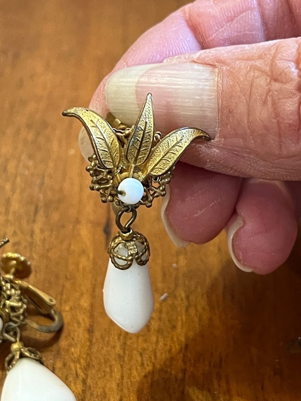 Miriam Haskell vintage earrings - Picture 2 of 10